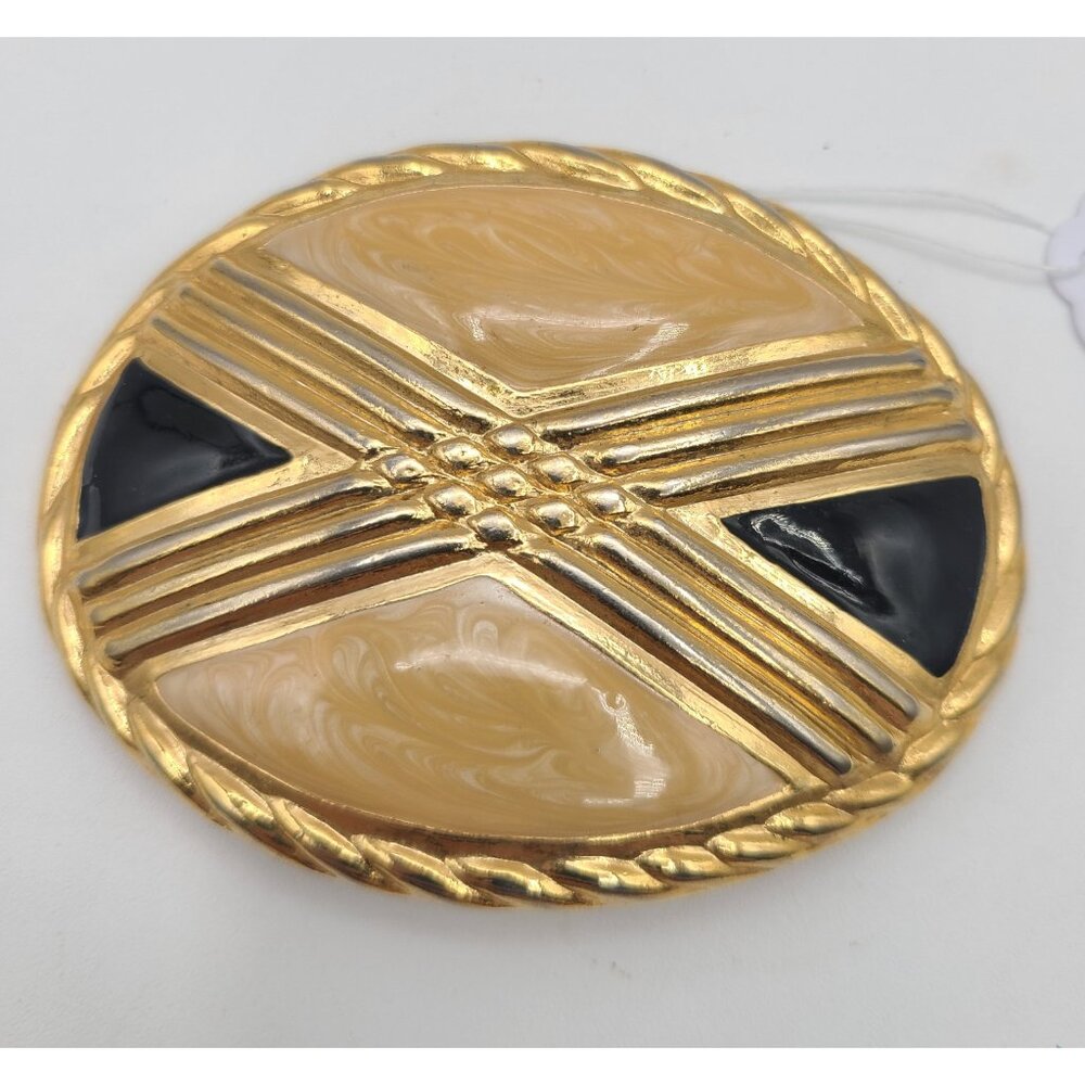 Day‑Lor Belt Buckle – 1991 Danecraft USA – Gold‑Tone Oval